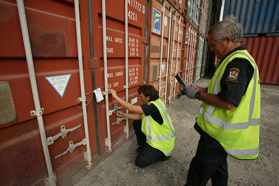 Inspeção de containers e verificação de carga